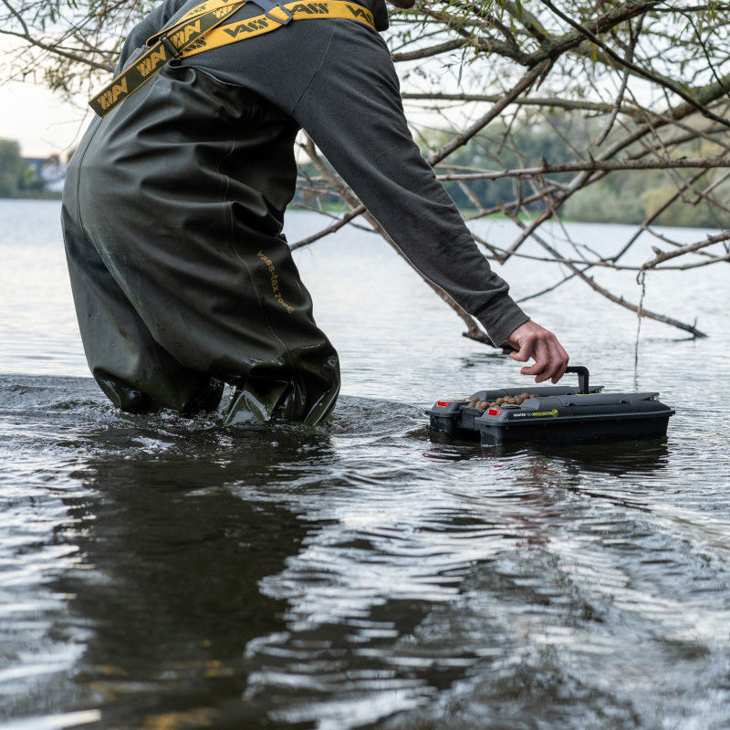 Ridge Monkey Hunter 750 Echo Edition Bait Boat